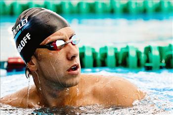 Swim Goggles Buying Guide - SwimOutlet.com