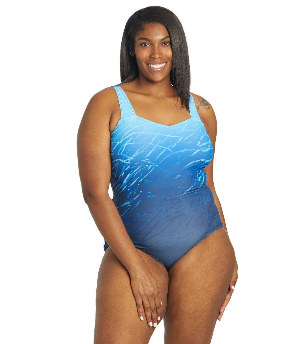 Sporti Plus Size Moderate Printed Ombre Sweetheart One Piece Swimsuit at  SwimOutlet.com