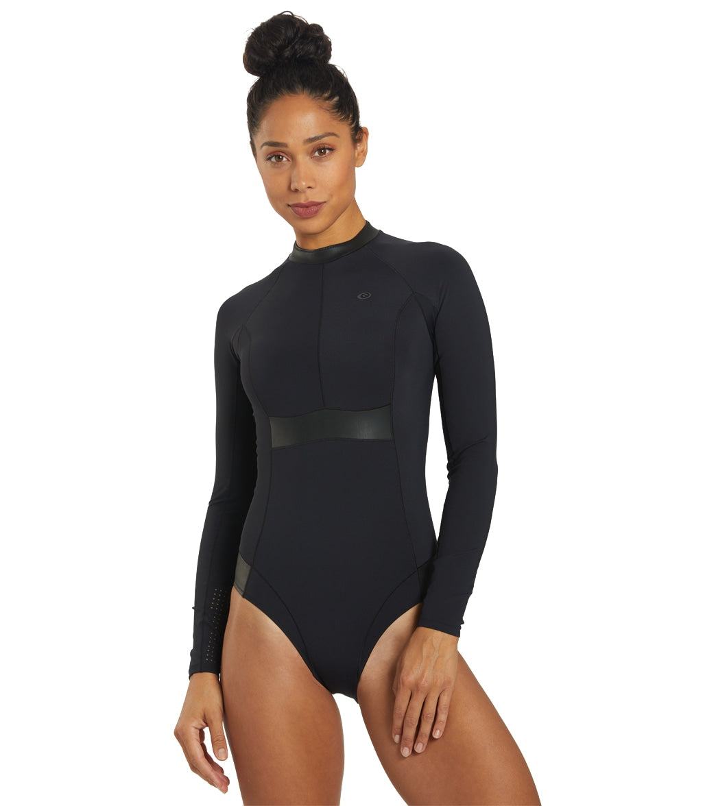 Rip Curl Women's Mirage Ultimate Long Sleeve UPF 50 One Piece Swim Suit at  SwimOutlet.com